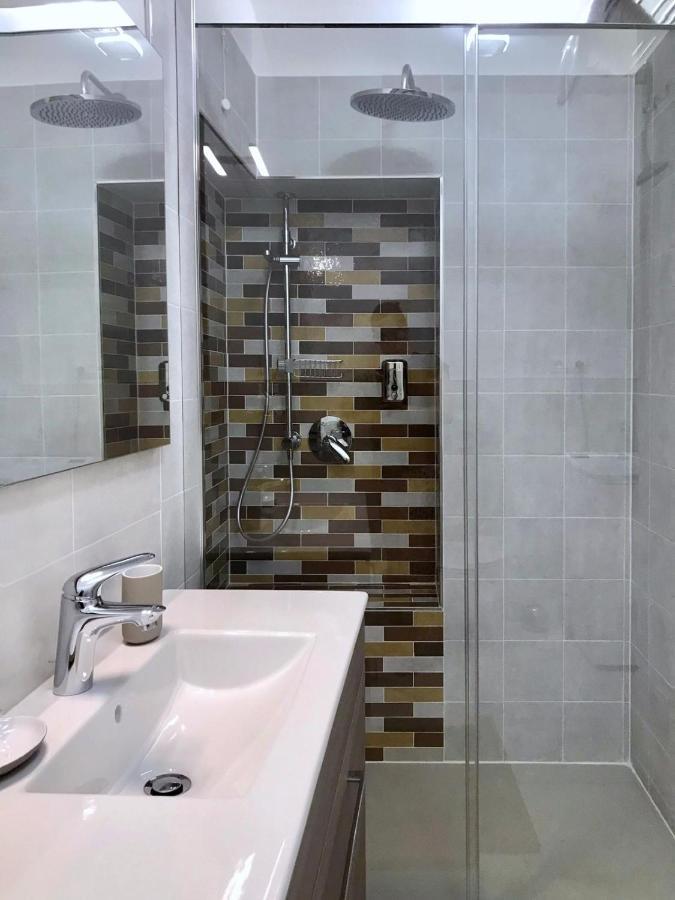 Emily Apartment Комо Екстериор снимка
