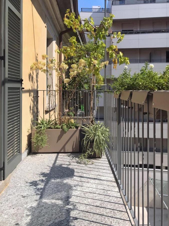 Emily Apartment Комо Екстериор снимка
